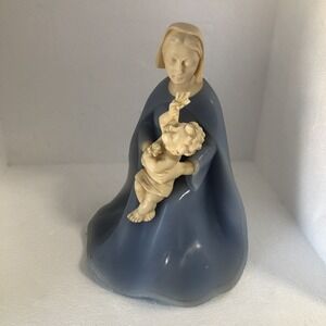 Mother and Child Bianchi piece 7" tall